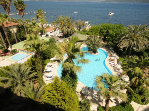 Tropikal Hotel