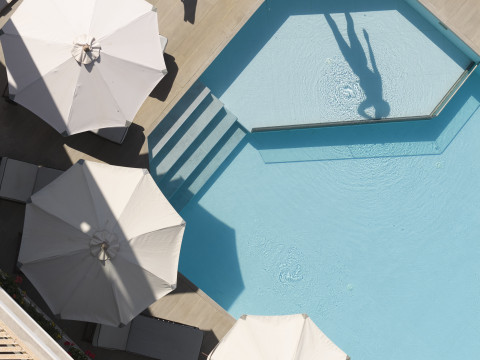 TROULIS APART HOTEL