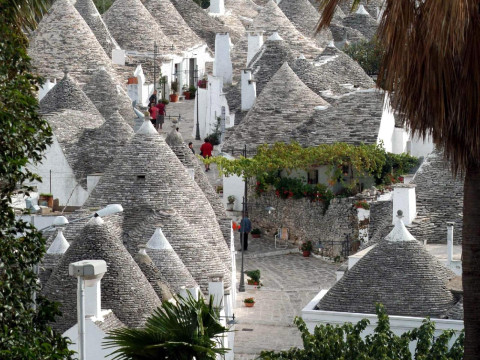 TRULLI E PUGLIA