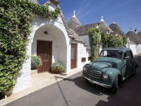 TRULLI E PUGLIA