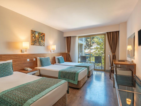 TU CASA GELIDONYA HOTEL