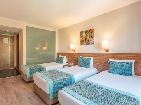TU CASA GELIDONYA HOTEL