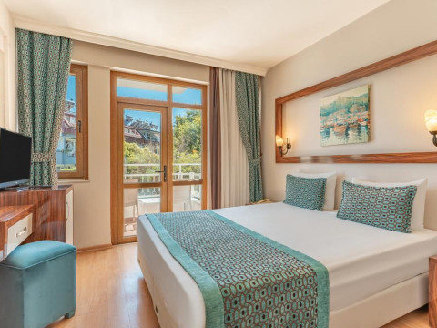 TU CASA GELIDONYA HOTEL