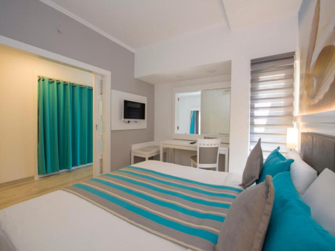 Tui Blue Tropical