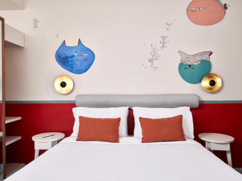 TURTLE`S INN