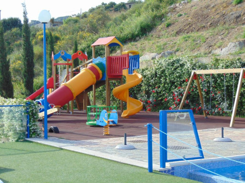 Tus Hotel & Residence