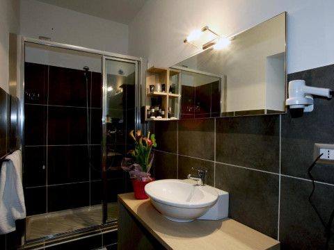 Tus Hotel & Residence