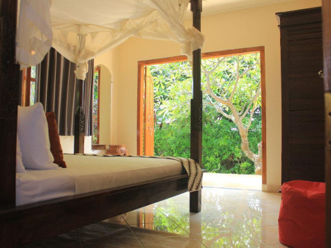 Ume Cantik Villa