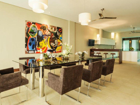 Under the Stars Luxury Apartment
