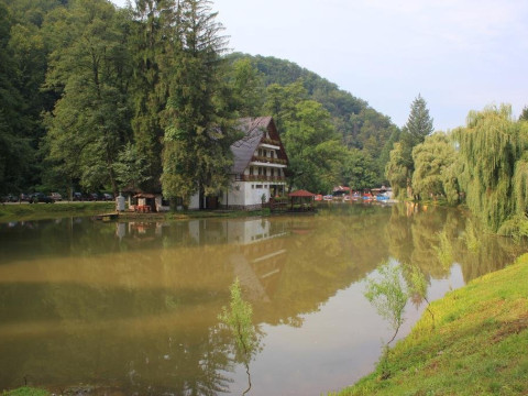 Lacul Linistit
