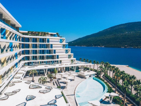 Carine Hotel Kumbor