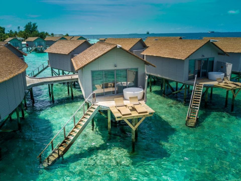 Centara Ras Fushi Resort (adults only)