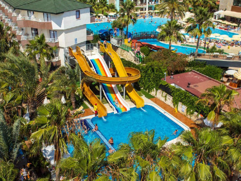 GALERI RESORT