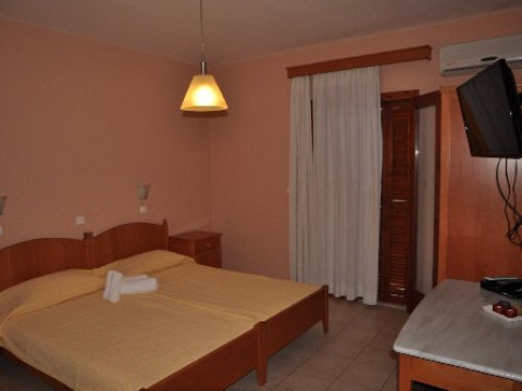 Aliston Studios ( SKALA POTAMIA)