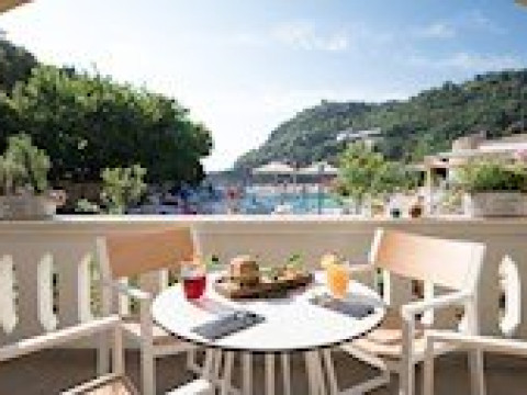 Anemolia Hotel - Stylish Suites (Parga)