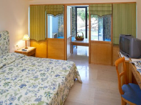 Mitsis Ramira Beach