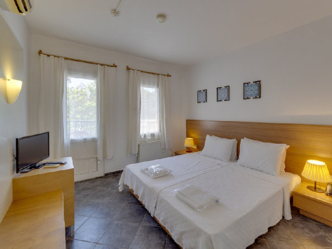 SERHAN HOTEL (Gumbet)
