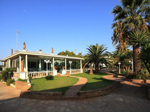 Sivota Hotel