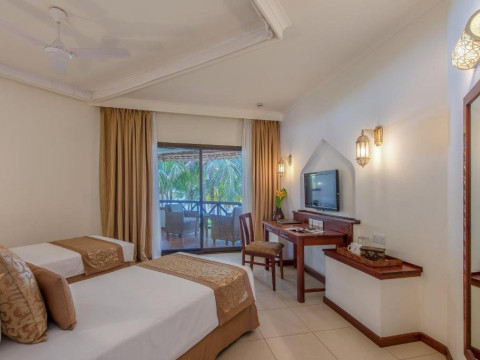 Sea Cliff Resort And Spa (Mangapwani)