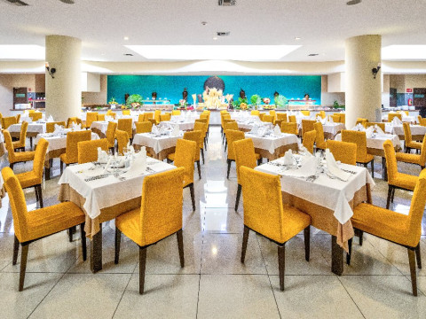 Bluebay Grand Esmeralda