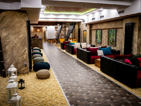 RIVERSIDE BOUTIQUE