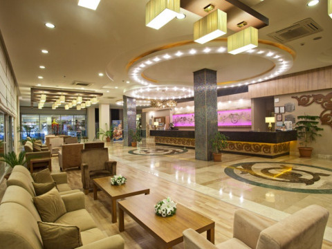 SOLIVIA HOTEL