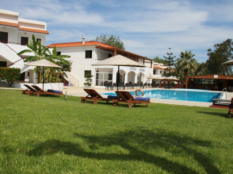 Vallian Village