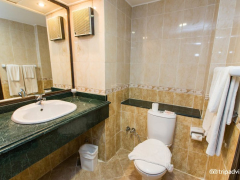 WADI LAHMY AZUR RESORT