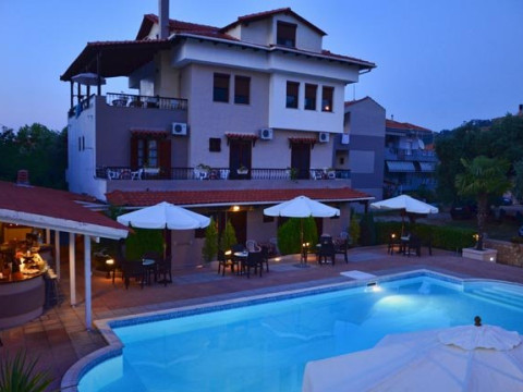 Villa Aroma