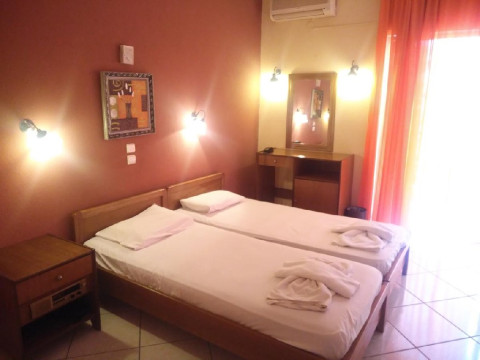 PELLI HOTEL - PEFKOHORI