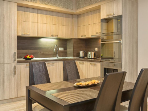 ARGISHT PARTEZ APARTMENT COMPLEX