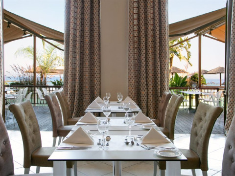 Atlantica Miramare Beach Hotel (Limassol)