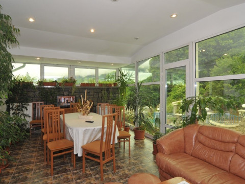 HOTEL ALEXANDROS