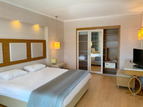 ROYAL ASARLIK BEACH HOTEL SPA