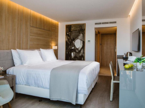Lebay Beach Hotel (Larnaca Bay)