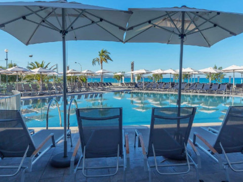 Aparthotel Fontanellas Playa