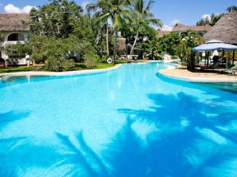 Leisure Lodge Beach Golf Resort