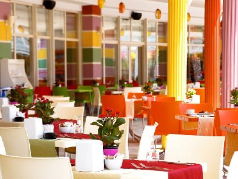 RAMADA RESORT BY WYNDHAM SIDE