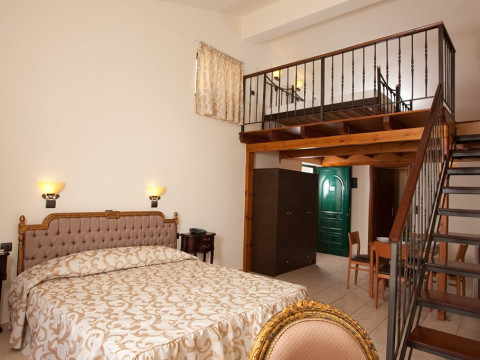 Dias Luxury Studios and Apartments (Stalida)
