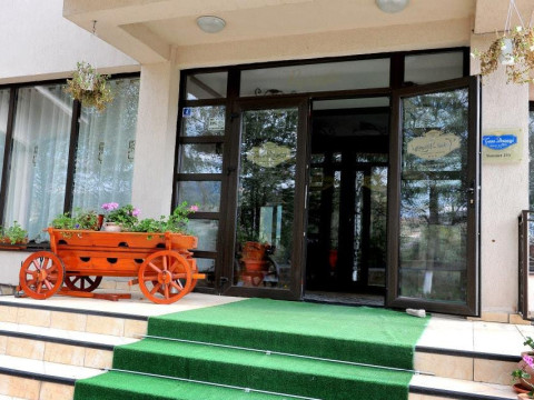 Casa Doamnei (Voronet)