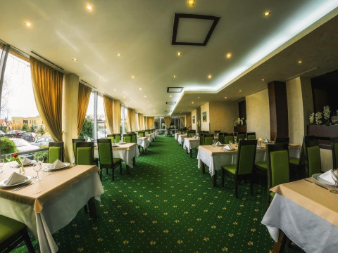 APOLLO WELLNESS CLUB