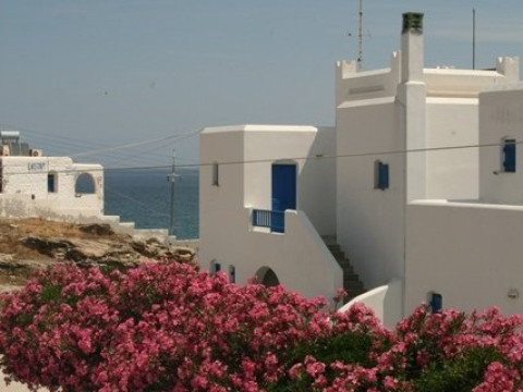 Adonis Hotel Apartments