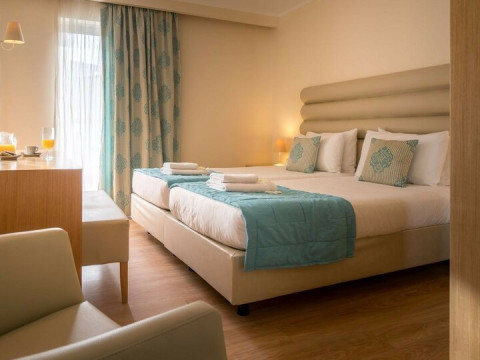 Galaxy Beach Resort Best Western PremierCollection