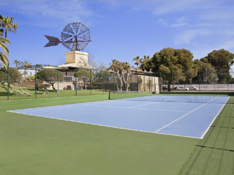 THB El Cid Class (Adults Only)