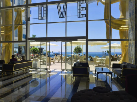 AZURA DELUXE RESORT AND SPA