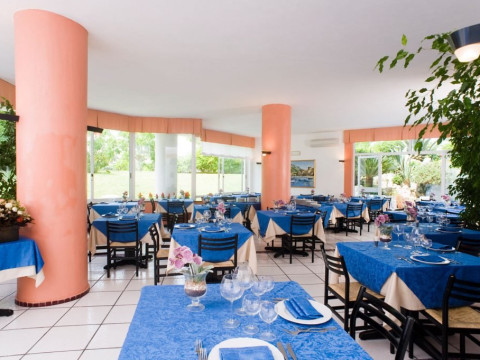 Hotel Ideal