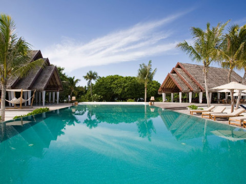 LUX South Ari Atoll Resort