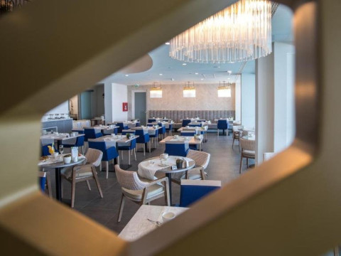 ROYAL BLUE HOTEL