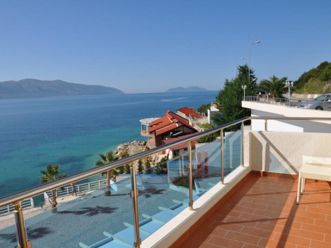 Coral Hotel (Radhime-Vlore)