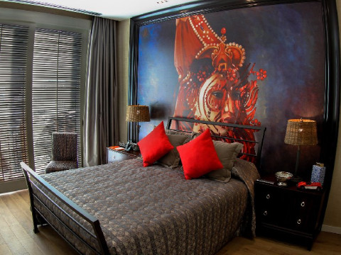 ELEGANCE HOTEL